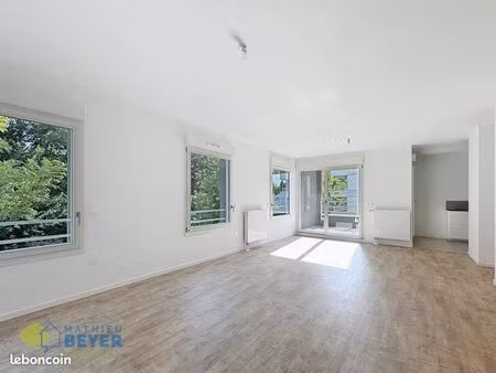 appartement 4 pièces 84 m²