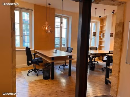 bureaux 5 postes 65m2