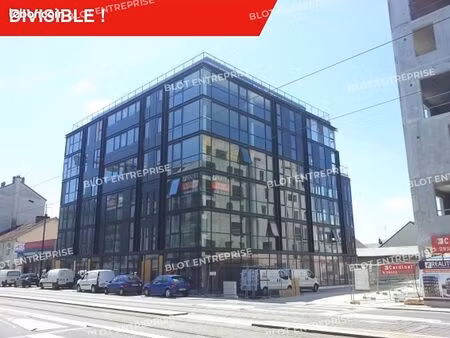 bureaux 3 074 m²