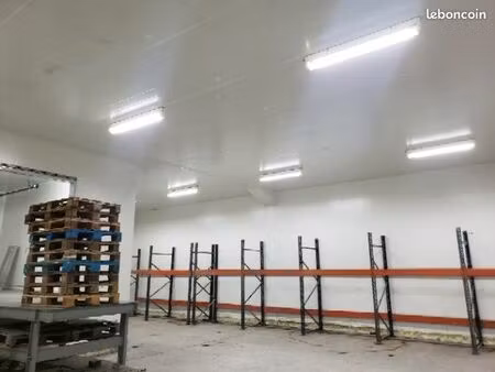 location bâtiment industriel