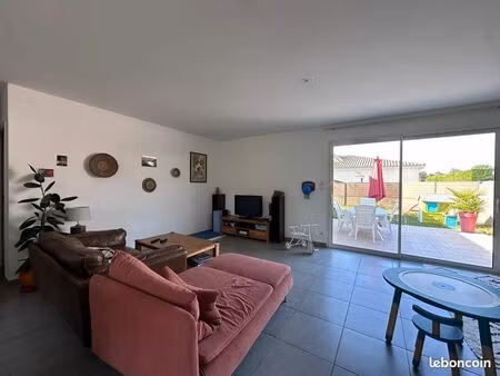 maison 2011  t5  avec jardin et garage