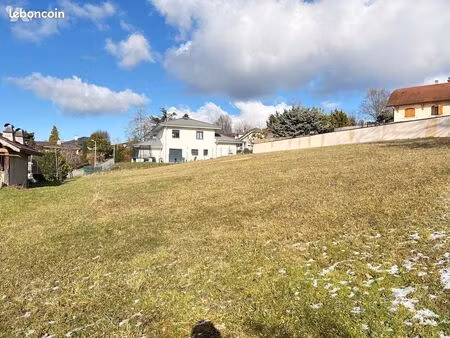 terrain 709 m² cranves sales