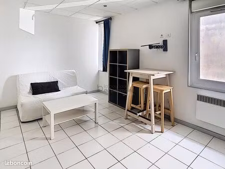 appartement 1 pièce 19 m²