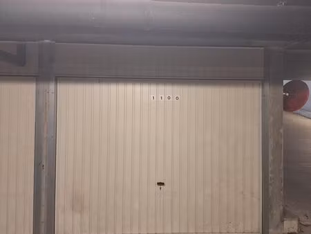 garage/box 14 m² bordeaux