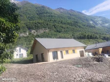 location maison plein pied au calme