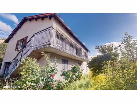 maison 6 pièces 100 m²