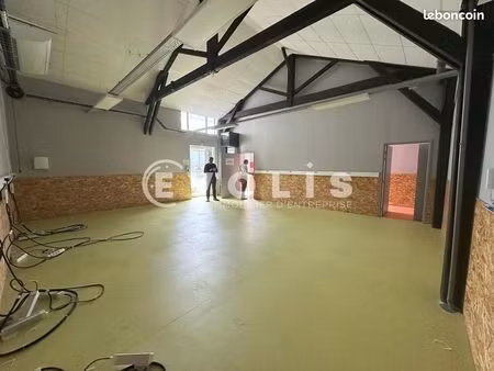 local commercial 358 m²