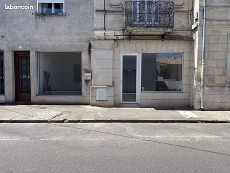 local commercial 50 m² portets