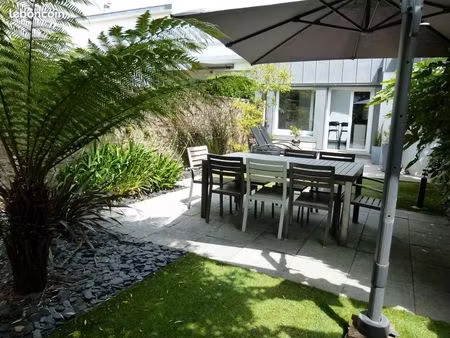 maison de ville 6 pièces 147 m²