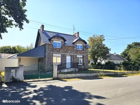 maison en pierre t5 — 99 m² habitables — terrain clos — guenrouët