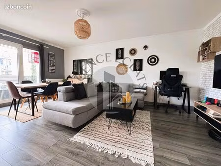 appartement 3 pièces 61 m²