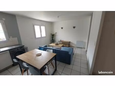 t3 duplex meublé longue duree - caudan centre