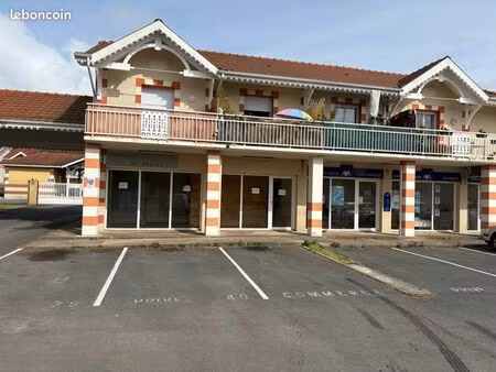 local commercial ou bureau