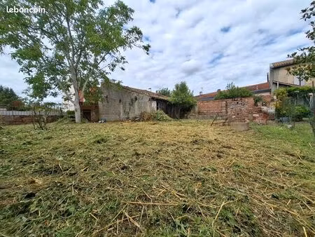 garage/bâtisse 70 m2 sur terrain constructible centre-ville castelsarrasin