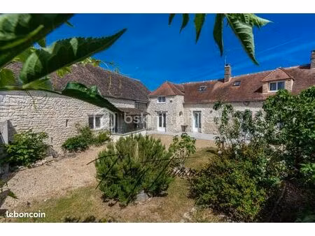 ferme 7 pièces 200 m²