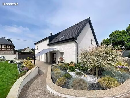 maison 6 pièces 155 m²