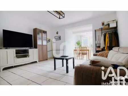 appartement 3 pièces 64 m²