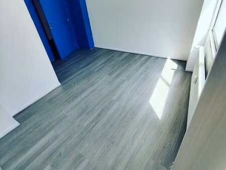 pièces dans un cabinet de kinésithérapie