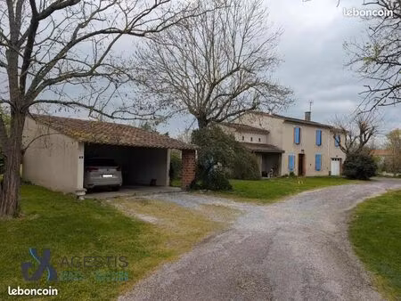 maison de caractère 170 m² à 30 min de toulouse avec des encadrements en granit bouchardé 