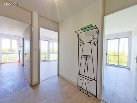 appartement 3 pièces 65 m²