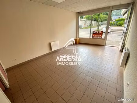 local commercial 49 m² saint-jean-de-maurienne