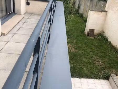 maison r+1 de 2014 quartier st acheul dans résidence sécurisée