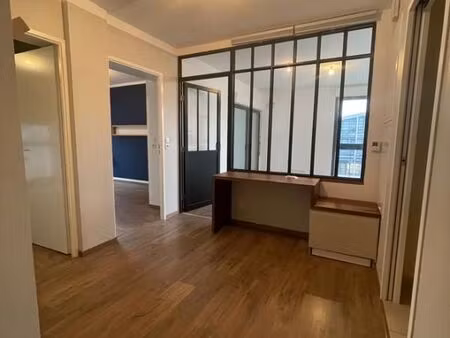 appartement 3 pièces 61 m²
