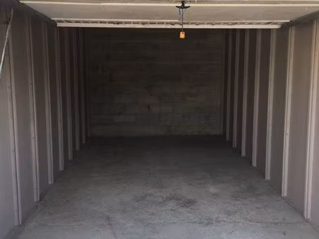 garage
