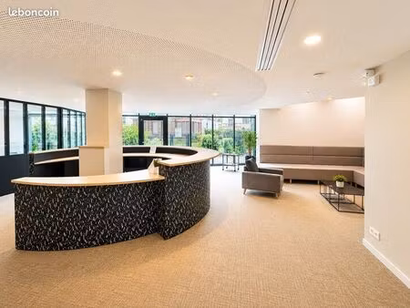 bureaux / local professionnel 322 m² – visibilité exceptionnelle – strasbourg