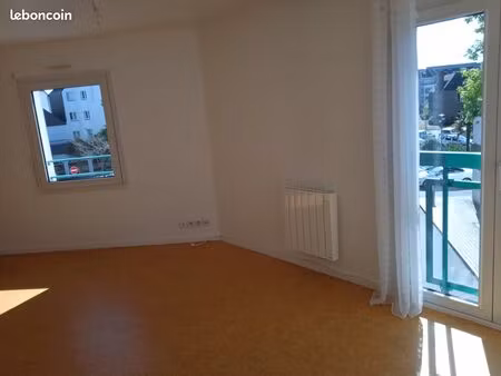 location 30m² centre ploemeur t1