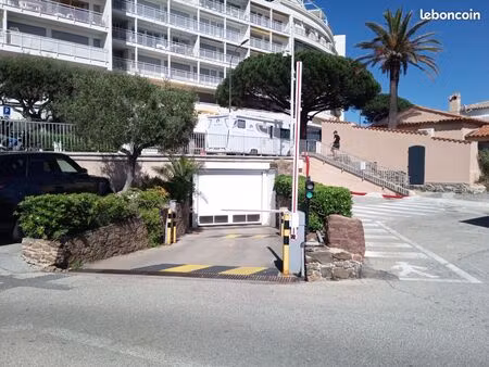 box 20 m2 dans résidence sécurisée