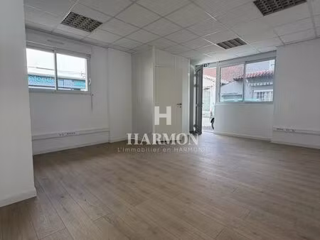 local commercial 59 m² artix