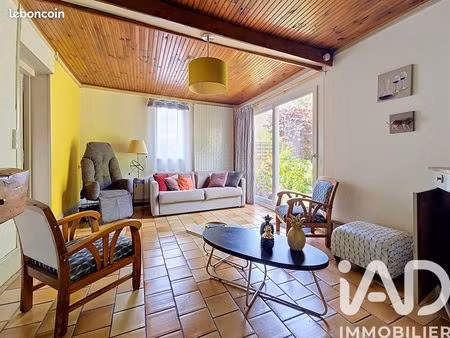 maison 7 pièces 130 m²