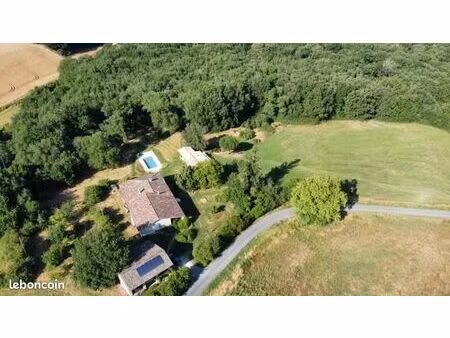 ferme 8 pièces 260 m²