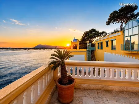 villa d’exception avec terrasses panoramiques face à la mer – tamaris