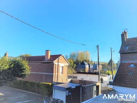 appartement 4 pièces 32 m²