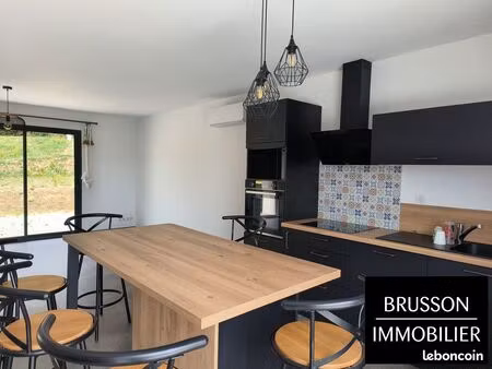villa 4 pièces 92 m²