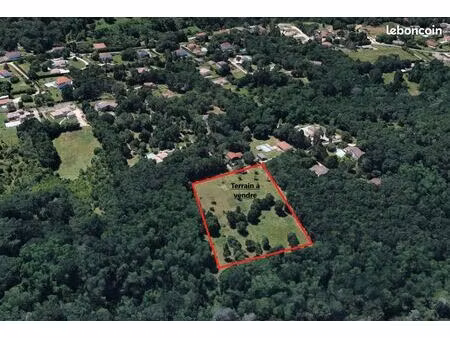 terrain constructible - secteur vignarnaud - 4 600m²