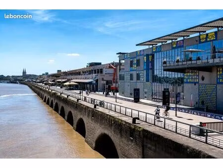 bureaux 102 m² bordeaux
