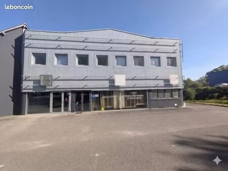 bureaux 130 m²