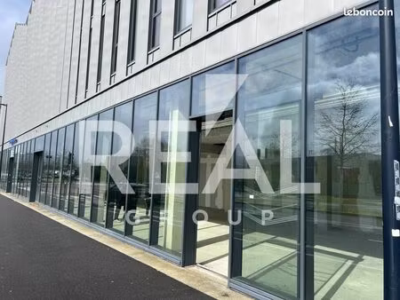 local commercial 216 m² bordeaux