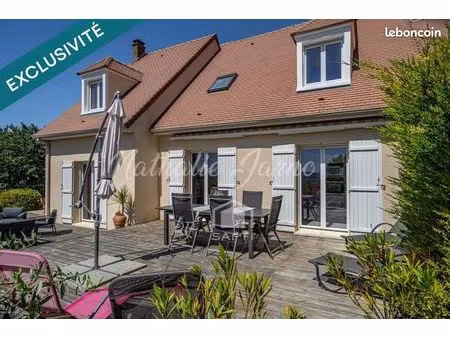 maison 7 pièces 156 m²