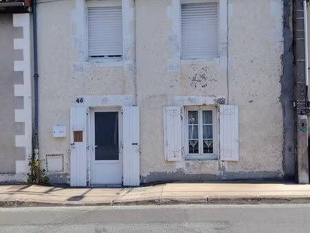 maison de centre-ville 3 pièces – jardin de 100 m² & dépendance aménagée
