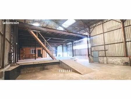 location bâtiment entrepôt hangar stockage