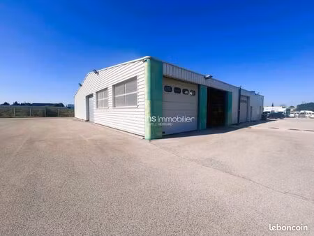 bureaux 450 m²