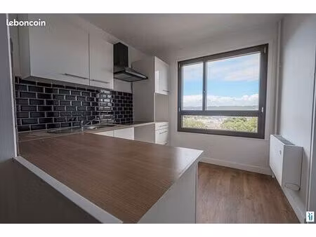 appartement 3 pièces 81 m²