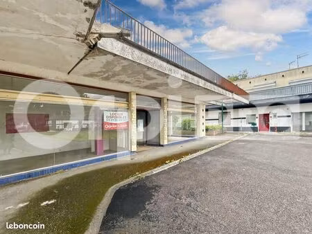 local commercial 179 m²