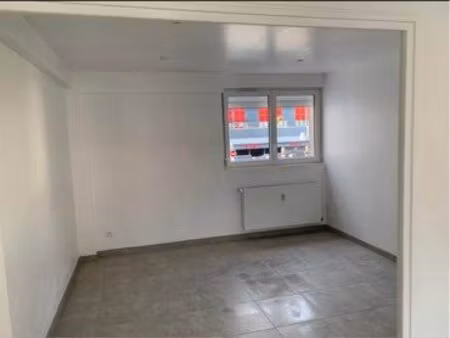 ? t3 de standing 84 m² entièrement rénové – garage + parking sécurisé – calais nord