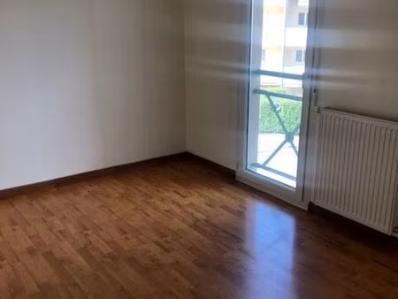 loue appartement 70 m2 la roche sur foron
