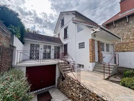 maison 7 pièces 132 m²